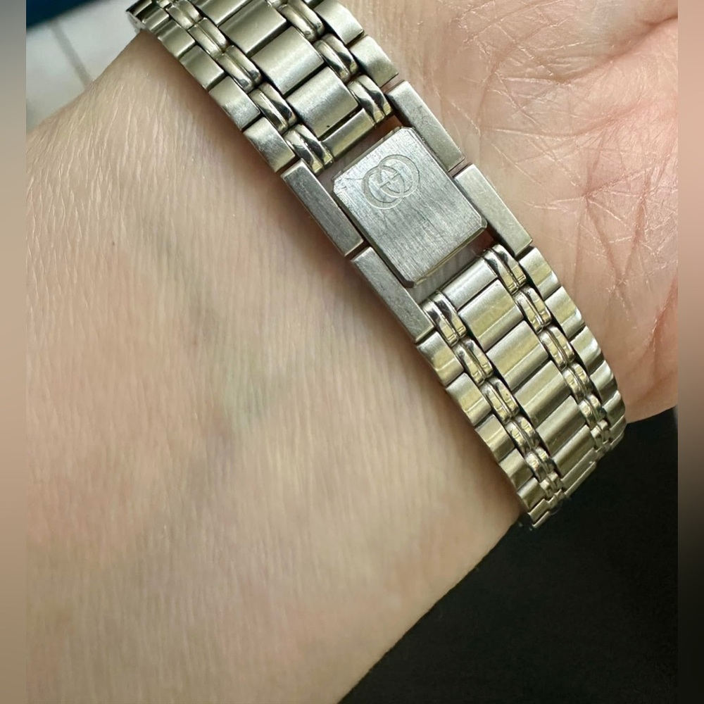 Gucci stainless steel watch - Picture 3 of 7